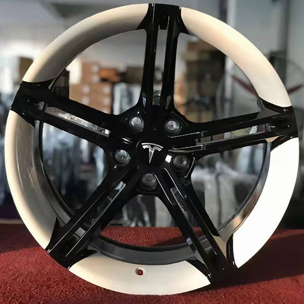 black and white rims black and white rims