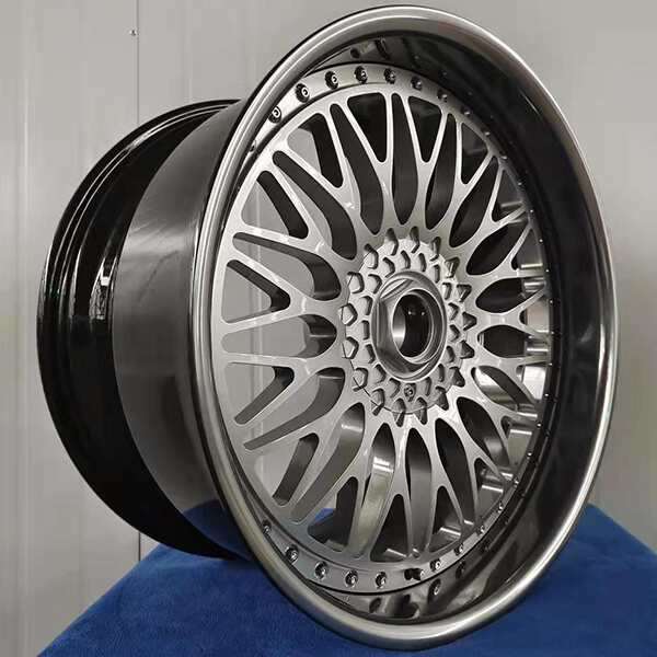 bmw 7 series staggered wheels