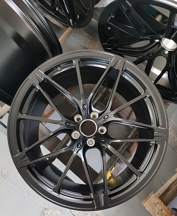 dodge challenger staggered wheels dodge challenger staggered wheels