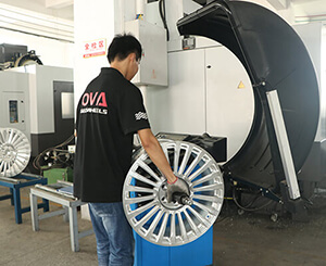Dynamic Balance Test in Forgerimscorp FORGED WHEELS