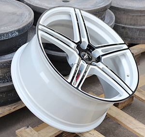 Ford Mustang custom wheels